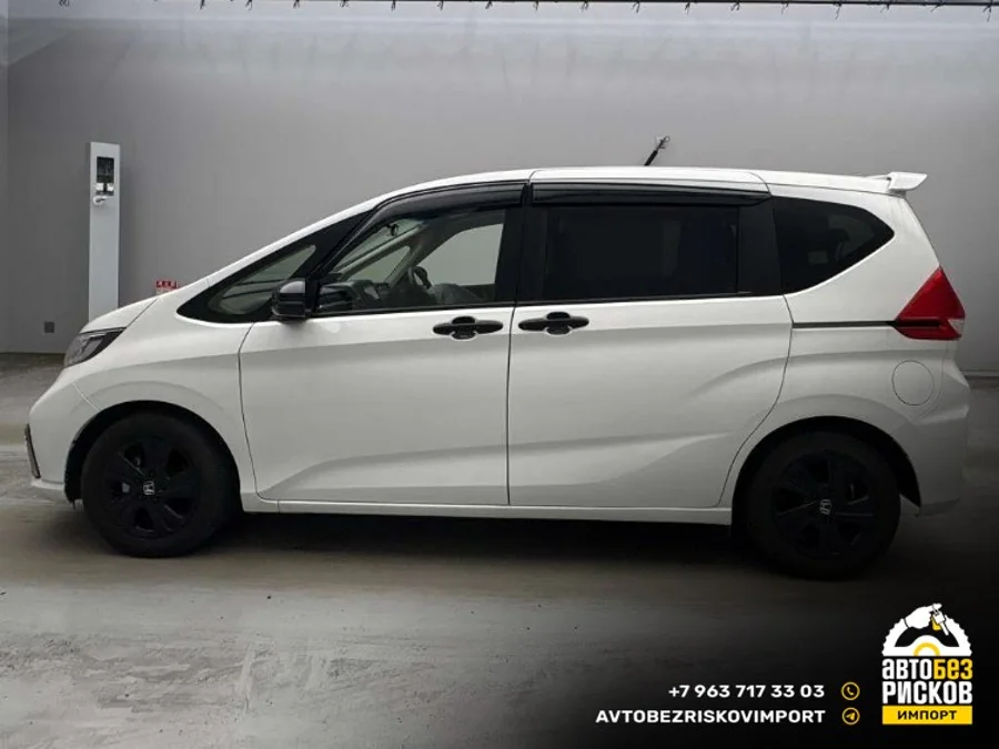 Honda Freed, 2022 год, фото из предложения