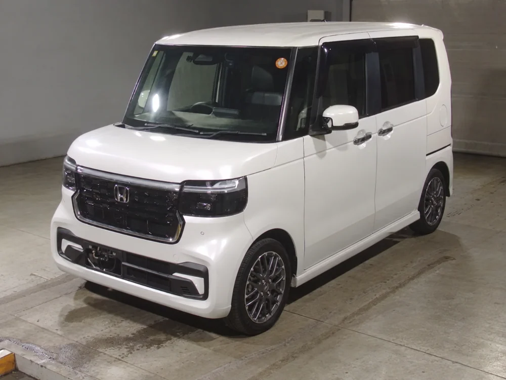 Honda N-Box, 2023 год, фото из предложения