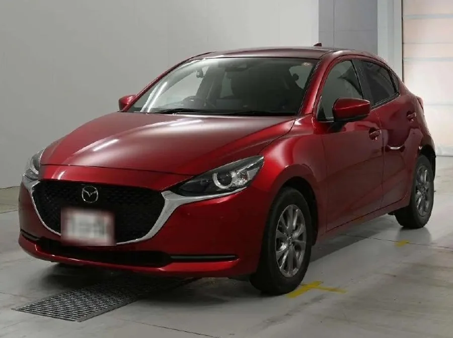 Mazda 2, 2021 год, фото из предложения