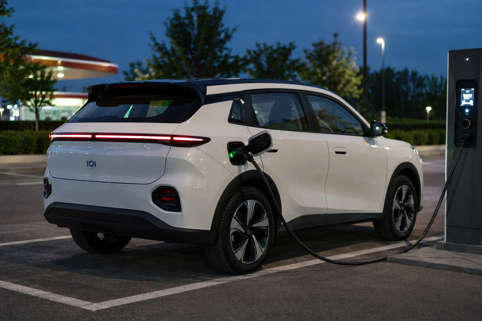Changan Qiyuan Q05 на зарядной станции