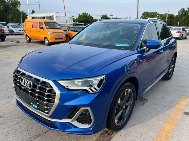 Audi Q3, 2020 год — фото автомобиля из объявления