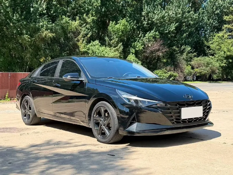 Hyundai Elantra, 2022 год — фото автомобиля из объявления